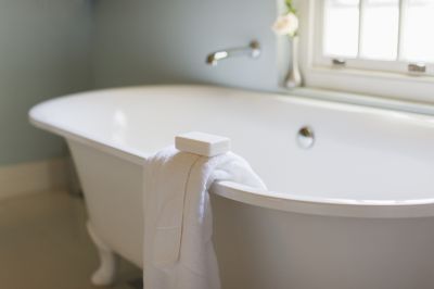 Top Bathtub Installation Companies in Windsor Mill, MD